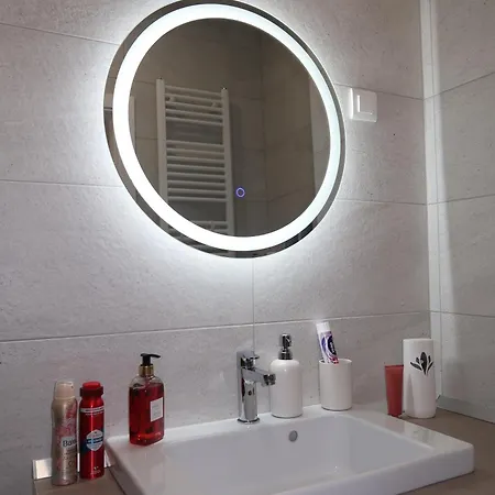 Lumiere Apartment *